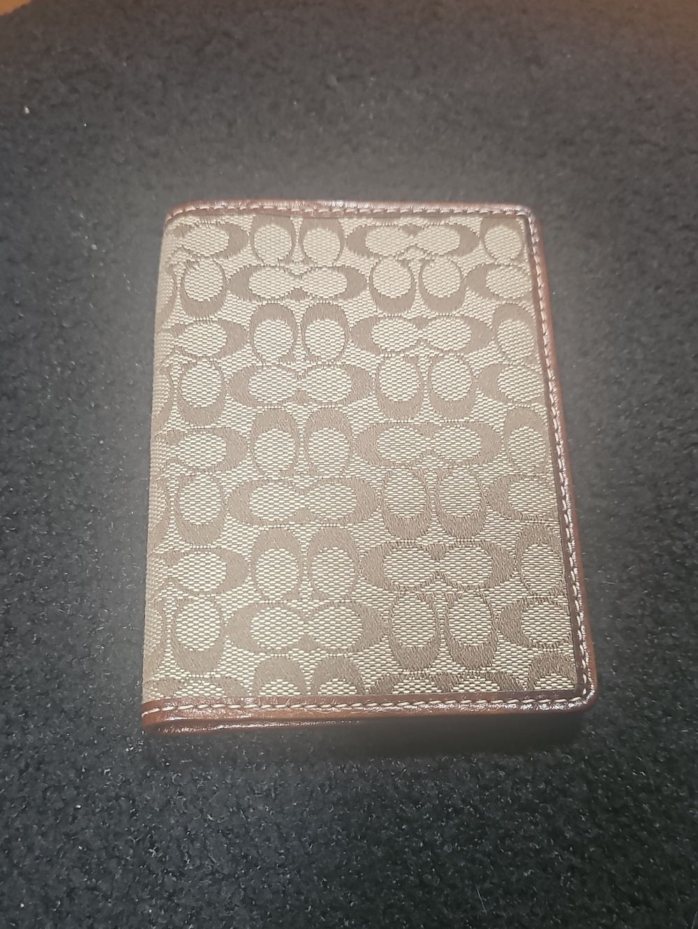 Coach Signature Card & Key Holder in Brown/Tan Canvas
